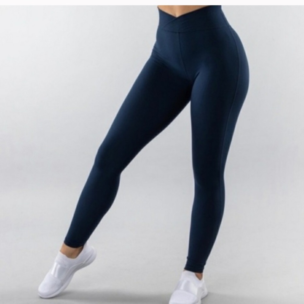 Alphalete Surface Wrap Legging Navy - XL